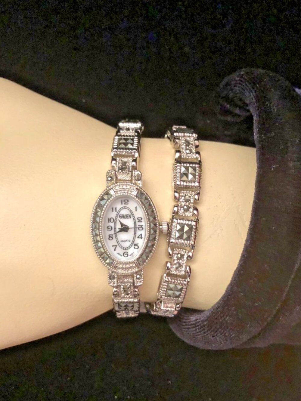 Vtg Gruen GR799D Quartz Watch Silver Tone Marcasite + Matching Bracelet, working